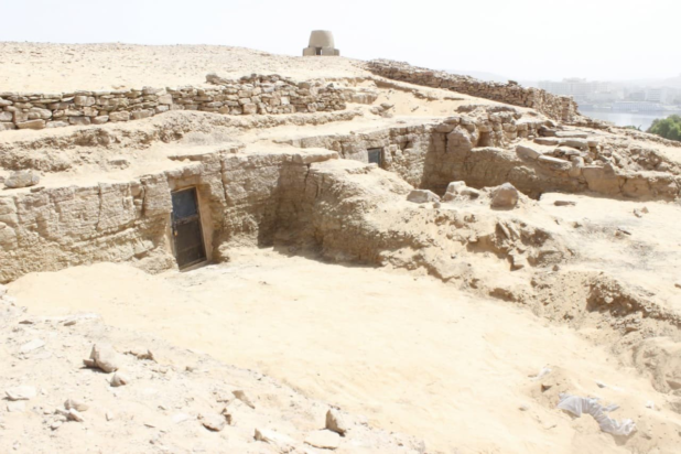 Άποψη του χώρου ανακάλυψης των νέων τάφων. Φωτογραφία: Υπουργείο Τουρισμού και Αρχαιοτήτων της Αιγύπτου