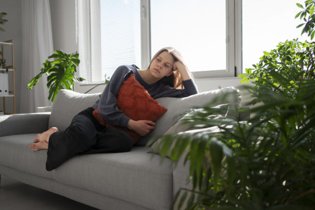 8 Σημάδια που μαρτυρούν ότι κάποιος δεν έχει κατάθλιψη - απλώς, δεν ενδιαφέρεται πλέον για τίποτα. Φωτογραφία: Freepik