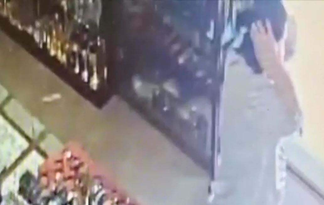 Βίντεο: Η στιγμή του σεισμού 5,3 Ρίχτερ στο Άγιο Όρος