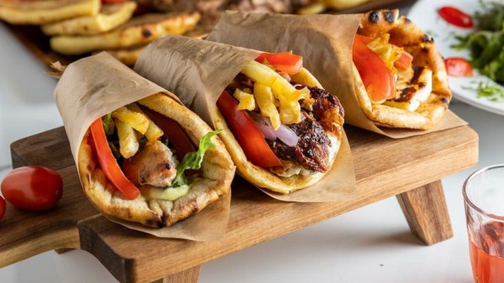 Σουβλάκι τυλιχτό