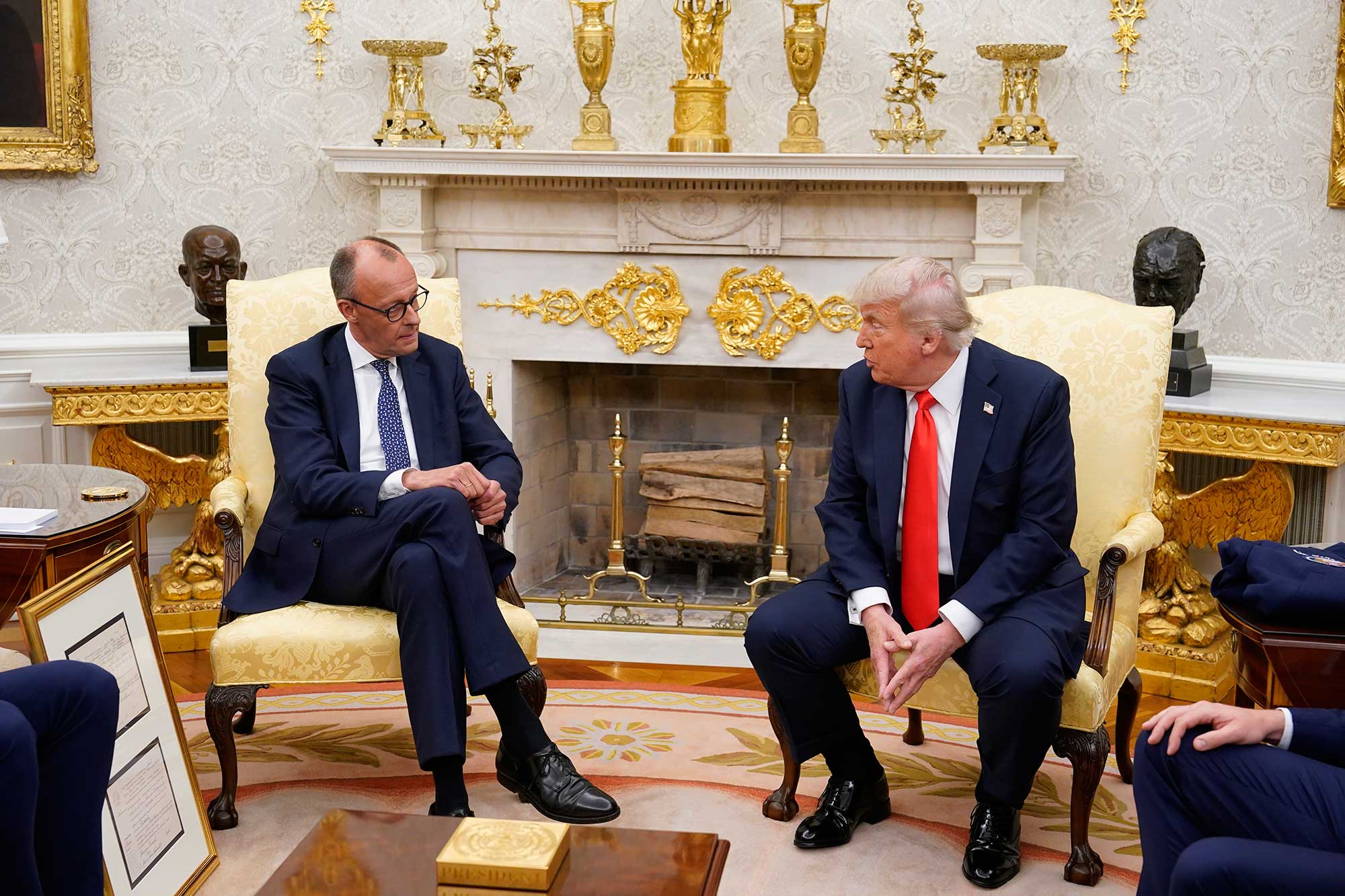 Φρίντριχ Μερτς και Ντόναλντ Τραμπ