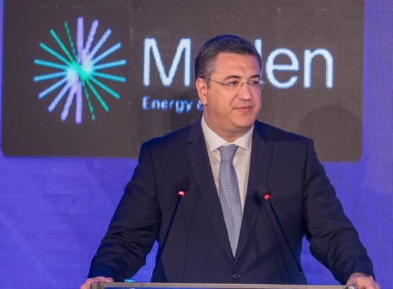 Απόστολος Τζιτζικώστας