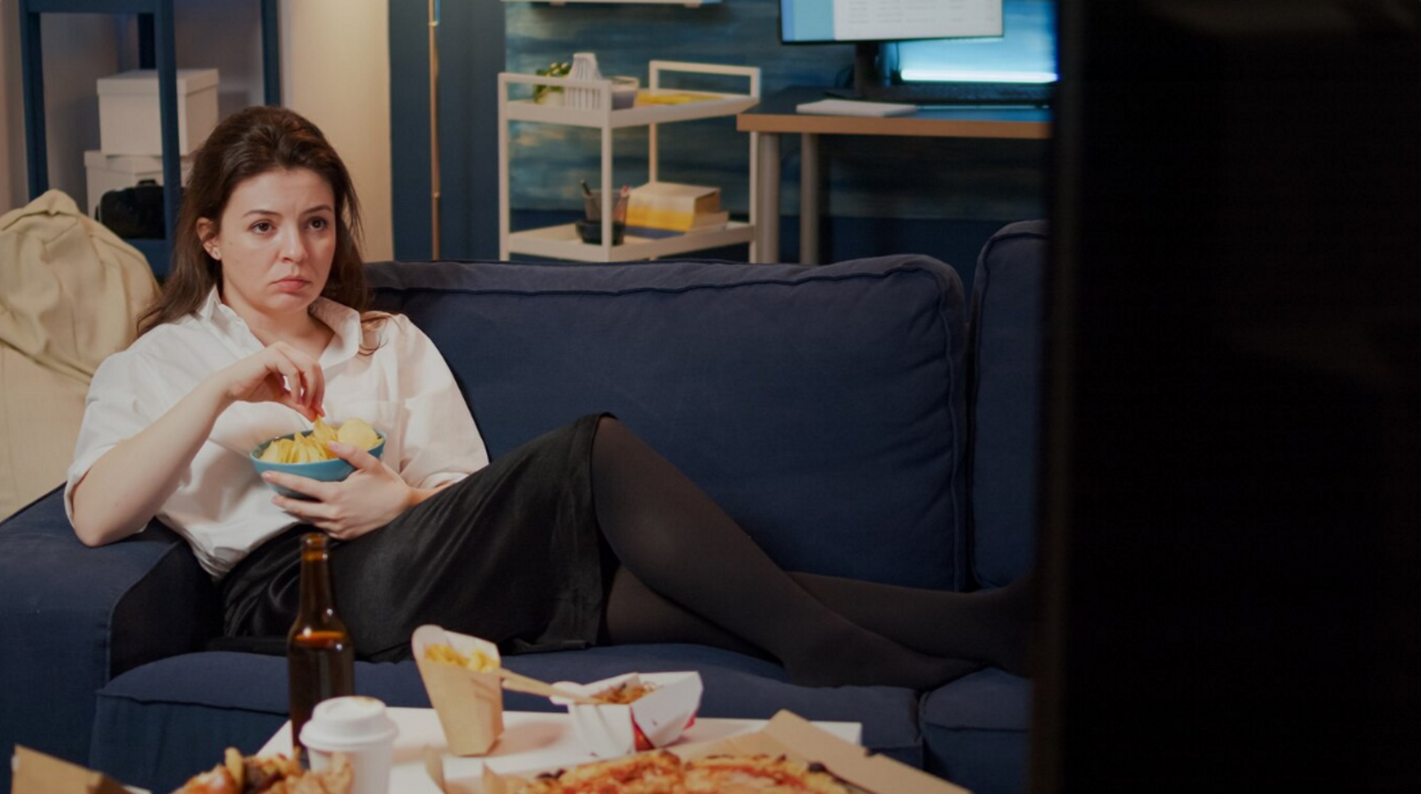 Ύπνος: Οι 4 τροφές που πρέπει να τρώτε εάν πεινάτε το βράδυ, σύμφωνα με ειδικό - Τι πρέπει να αποφεύγετε για να κοιμηθείτε καλά