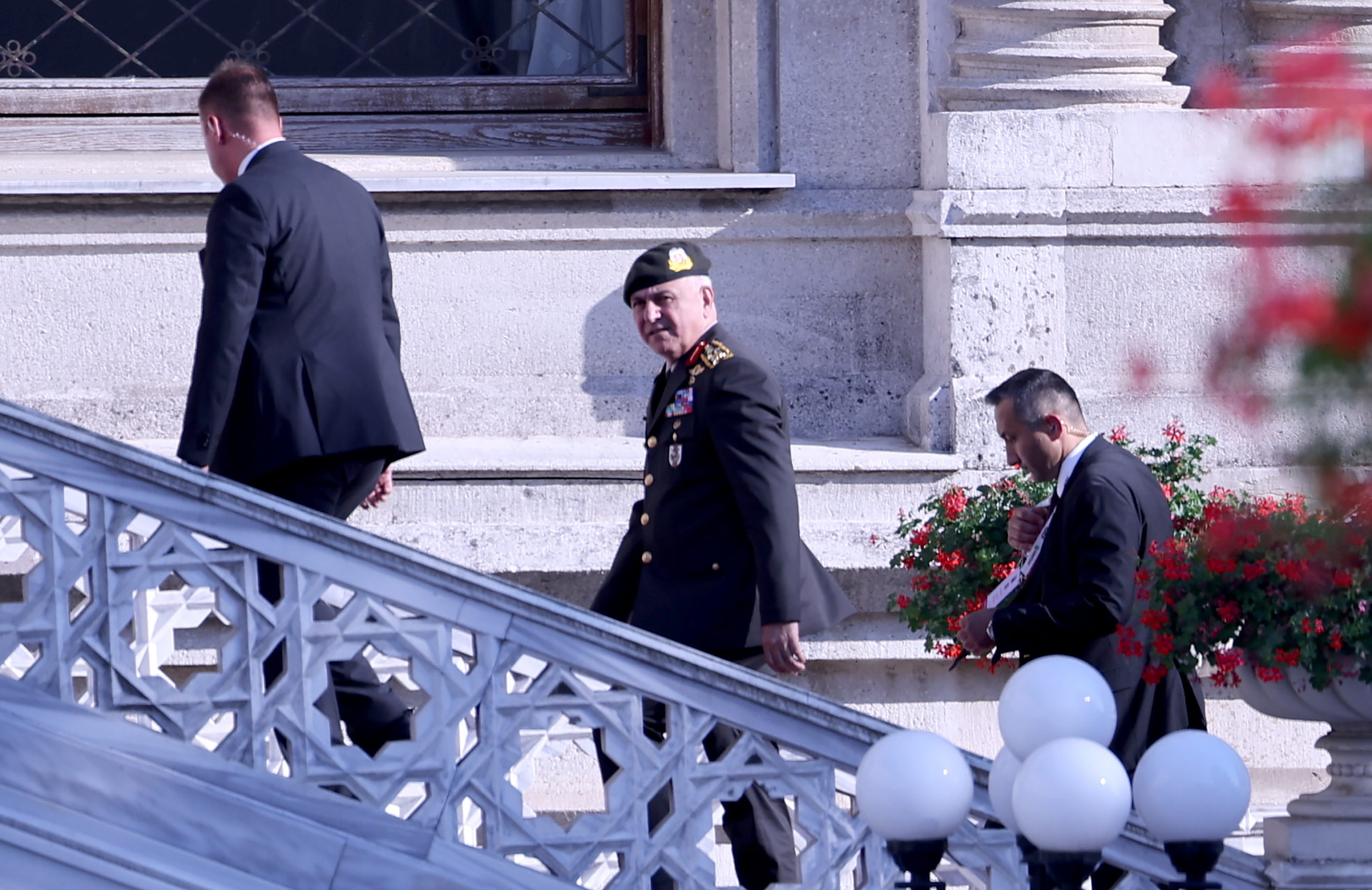 Tass: Ολοκληρώθηκαν οι σύντομες ειρηνευτικές συνομιλίες Ρωσίας-Ουκρανίας στην Κωνσταντινούπολη