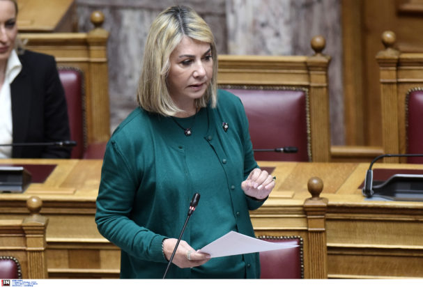 Ζέττα Μακρή