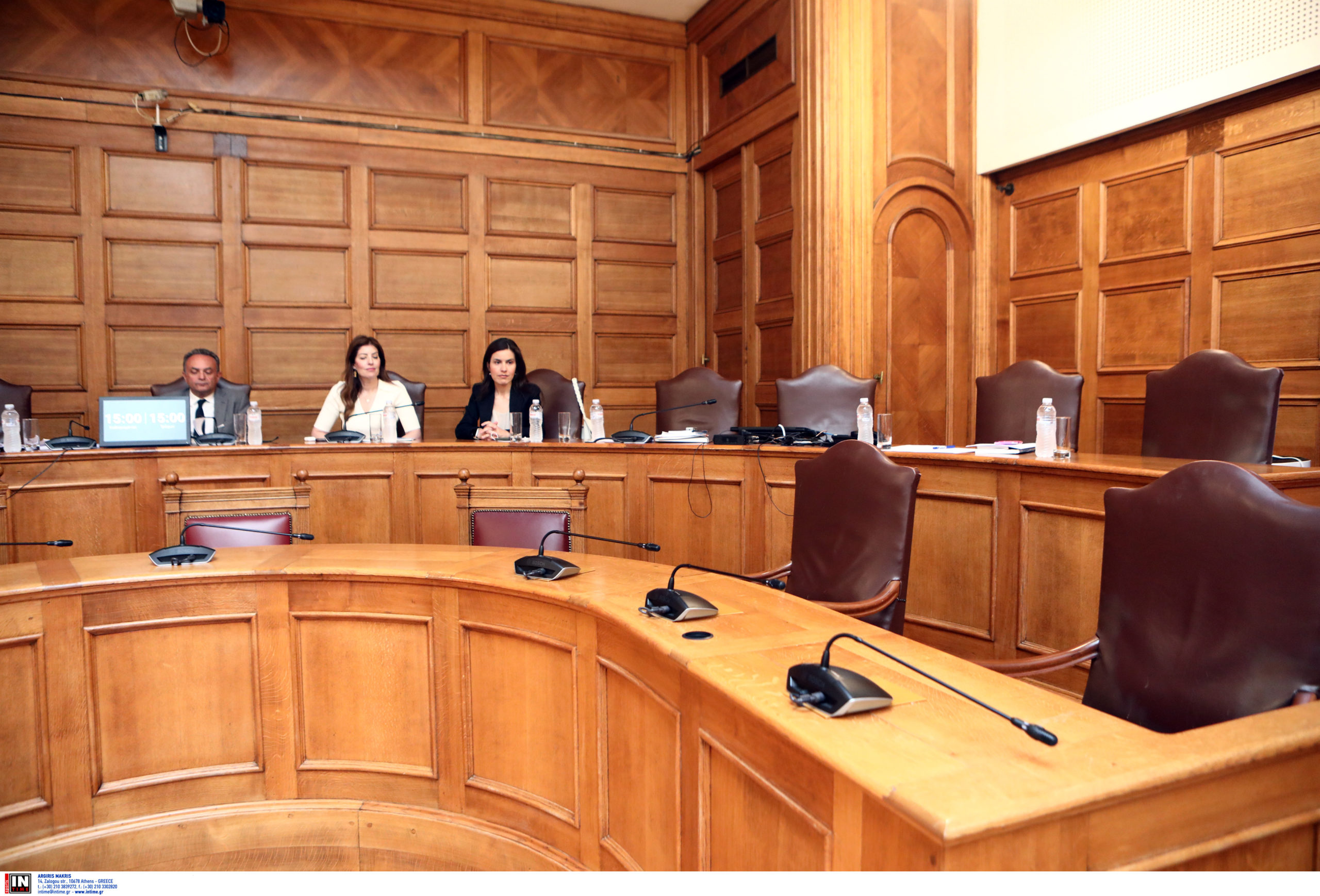 Βουλή – Προανακριτική: Αποχώρησε από τη συνεδρίαση ο ΣΥΡΙΖΑ καταγγέλλοντας την πλειοψηφία για συγκάλυψη