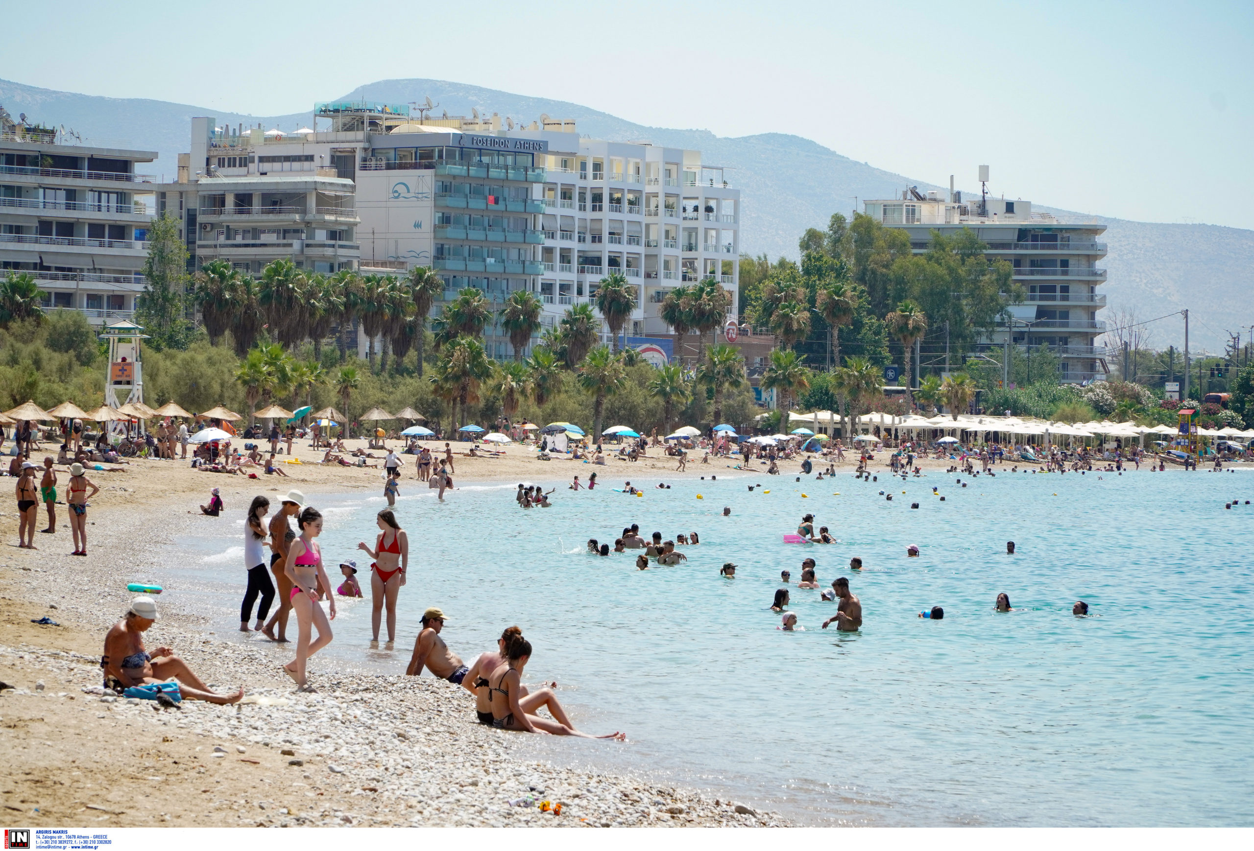 Καιρός: Επιμένει ο καύσωνας με 43αρια – Οι περιοχές που θα «ψηθούν» και τα μέτρα για τους εργαζομένους