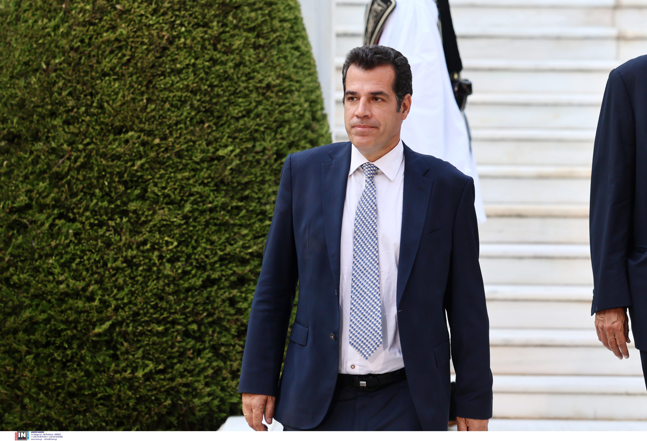 αποκατάσταση της δημοκρατίας, Προεδρικό Μέγαρο, δεξίωση 