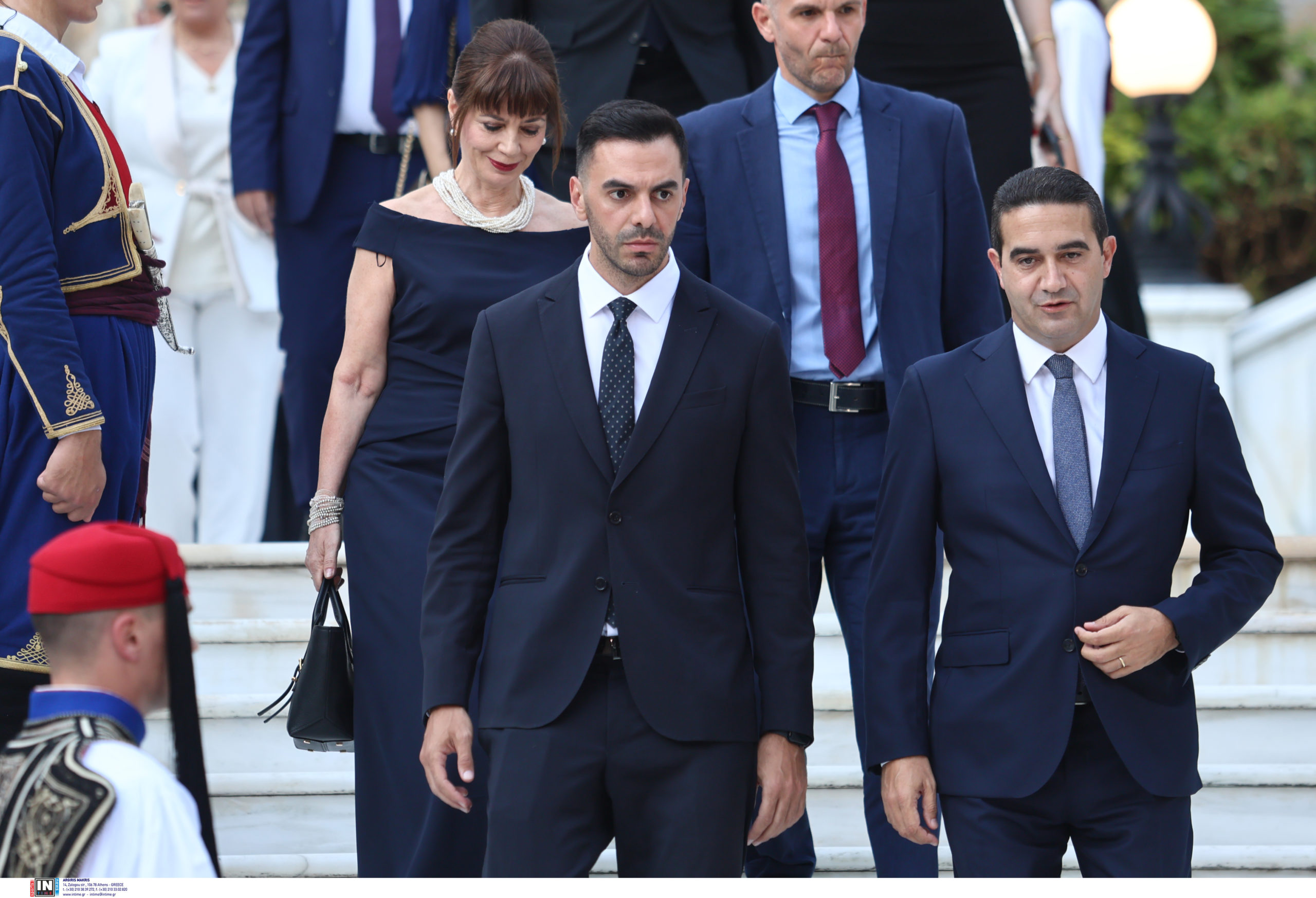 αποκατάσταση της δημοκρατίας, Προεδρικό Μέγαρο, δεξίωση 