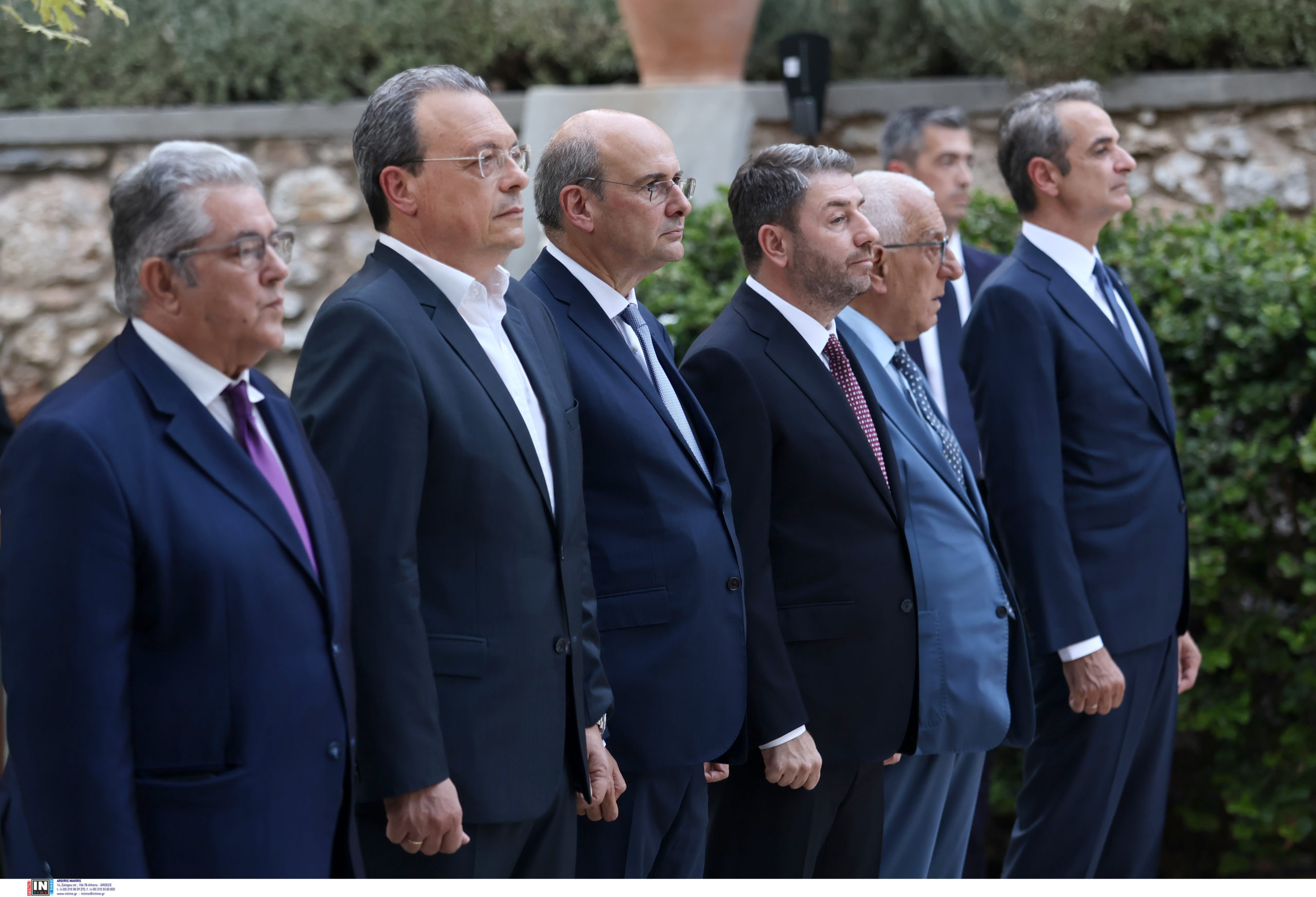 αποκατάσταση της δημοκρατίας, Προεδρικό Μέγαρο, δεξίωση 