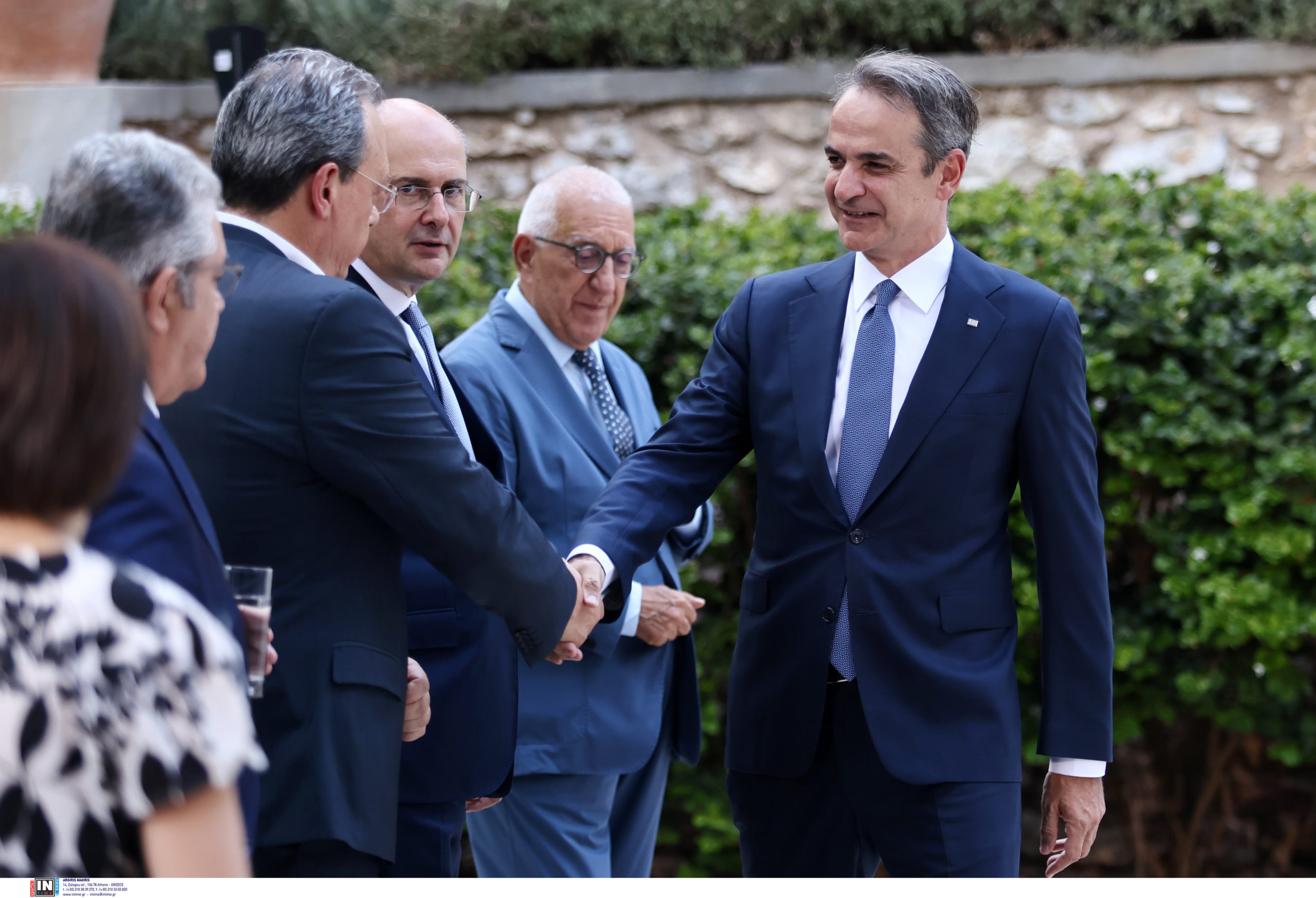 αποκατάσταση της δημοκρατίας, Προεδρικό Μέγαρο, δεξίωση 