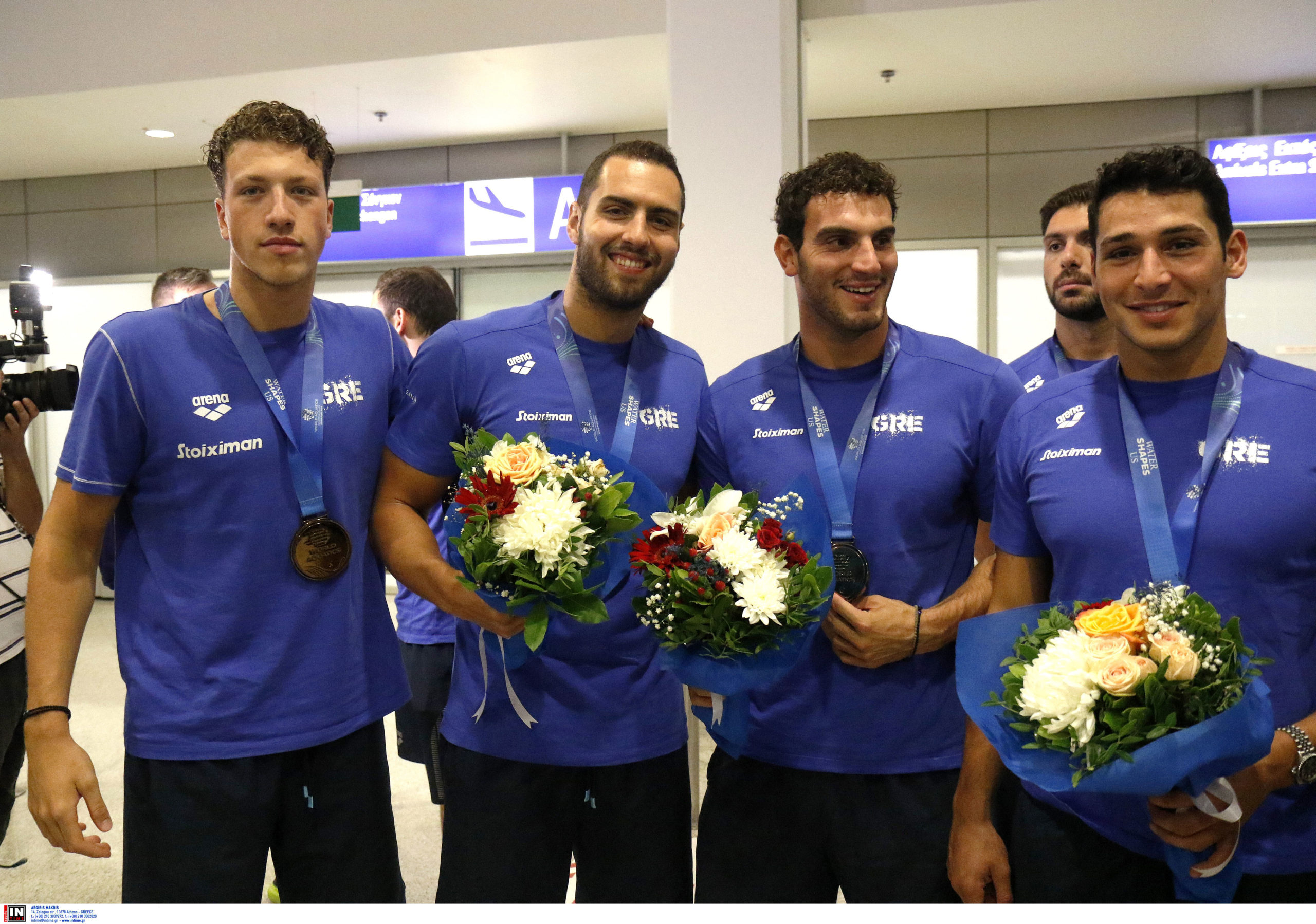 Παγκόσμιο Πρωτάθλημα Σιγκαπούρης: Επέστρεψε στην Αθήνα η «χάλκινη» Εθνική ομάδα πόλο των ανδρών – Δείτε ΦΩΤΟ