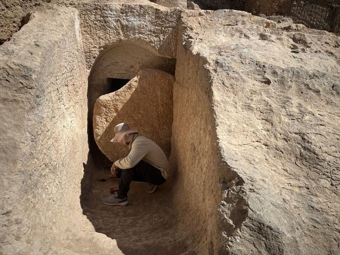 Ο σπάνιος πετρόχτιστος τάφος αποκαλύπτει τα μυστικά της δυναστείας. Φωτογραφία: ΑΑ