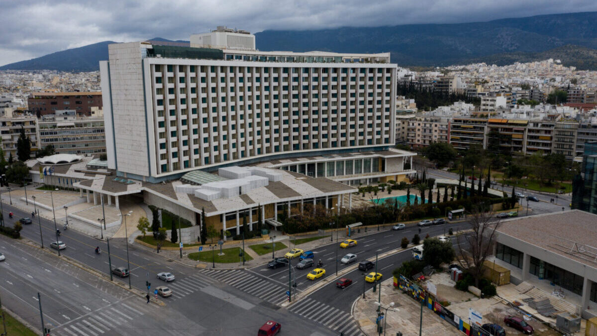 Διακοπή Κυκλοφορίας στη Λεωφ. Βασ. Αλεξάνδρου – Έπεσαν λάδια στο οδόστρωμα