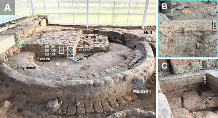 Λεπτομέρεια από την οικία που πυρπολήθηκε και ξαναχτίστηκε.