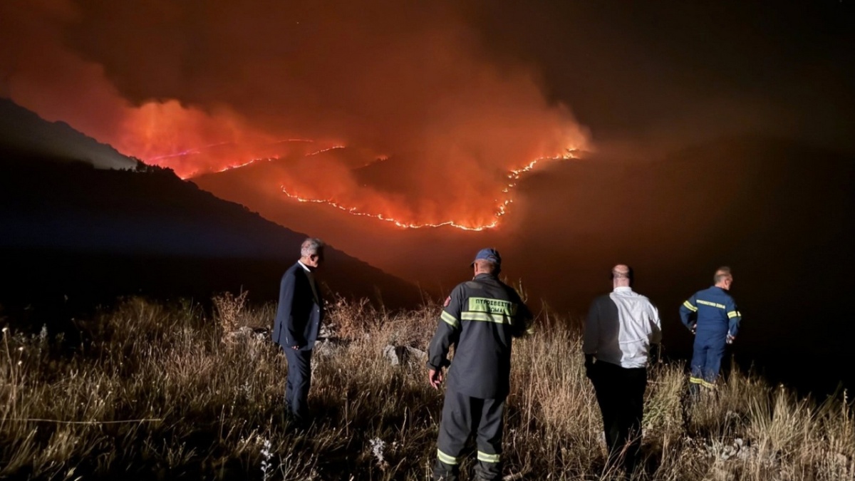 Πτολεμαΐδα: Σε εξέλιξη η φωτιά στην Εορδαία – Χωρίς ενεργό μέτωπο σε Εύβοια, Σέρρες, Μεσσηνία, Λακωνία και Κύθηρα
