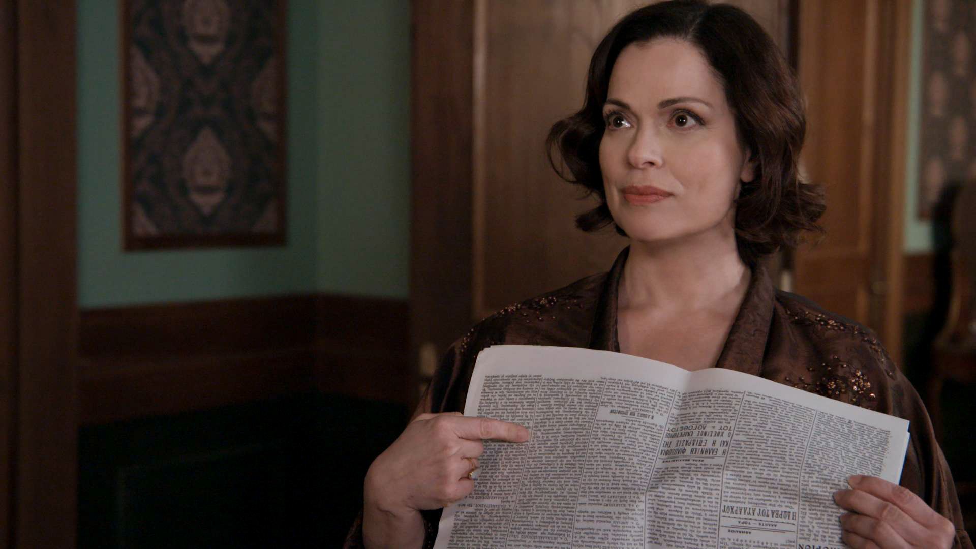 Grand Hotel: Η Κυβέλη απειλεί τον Ρήγα ότι θα δώσει στις εφημερίδες την πραγματική του ταυτότητα