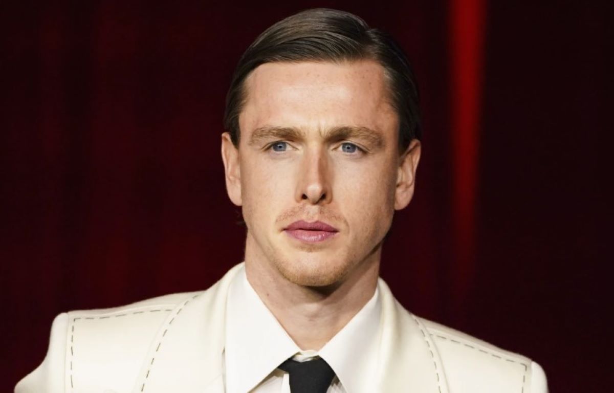 Χάρις Ντίκινσον