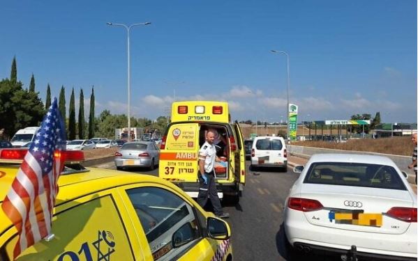 Ισραήλ: Αυτοκίνητο έπεσε σε στάση λεωφορείου, τραυματίστηκαν 8 στρατιώτες – Για «τρομοκρατική ενέργεια» κάνει λόγο η αστυνομία