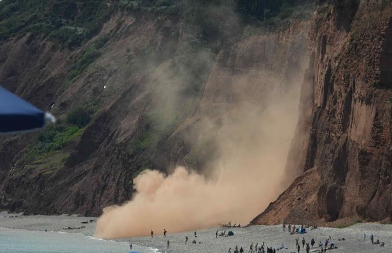ΚΑΤΟΛΙΣΘΗΣΗ ΒΡΕΤΑΝΙΑ