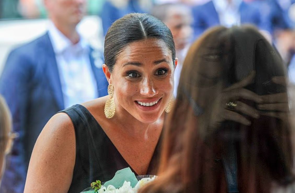 Μέγκαν Μαρκλ: Πίσω από τα σχέδια να επισκιάσει την βασίλισσα, ήταν ο στόχος να βγάλει λεφτά