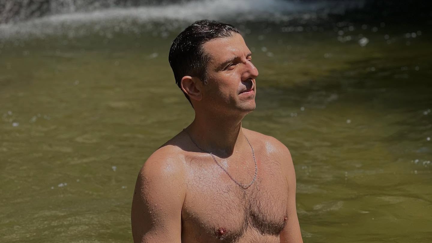 Μιχάλης Οικονόμου: «Πάντα θα υπάρχουν ακραίες απόψεις, έχω σβήσει αρνητικά σχόλια»