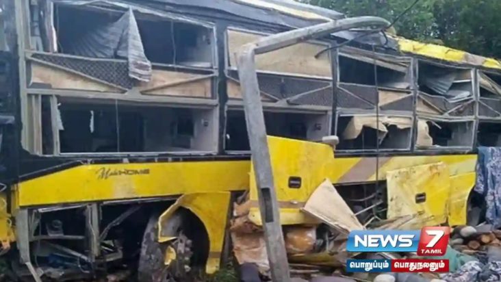 Βιετνάμ: 10 νεκροί και 12 τραυματίες έπειτα από ανατροπή λεωφορείου