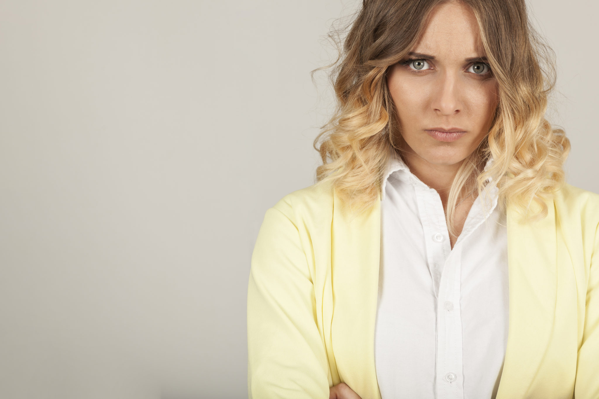 10 φράσεις που μαρτυρούν ότι μεγαλώσατε από γονείς που δεν σέβονταν την αυτονομία σας. Φωτογραφία: Freepik