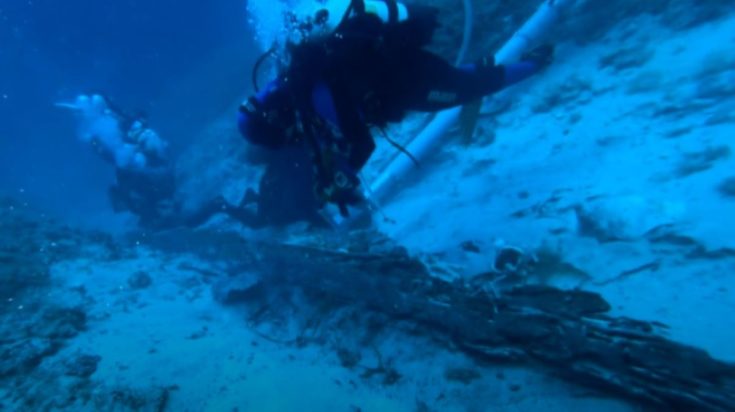 Το ναυάγιο, που βρίσκεται σε βάθος περίπου 30 με 50 μέτρων, εντοπίστηκε αρχικά το 2023.