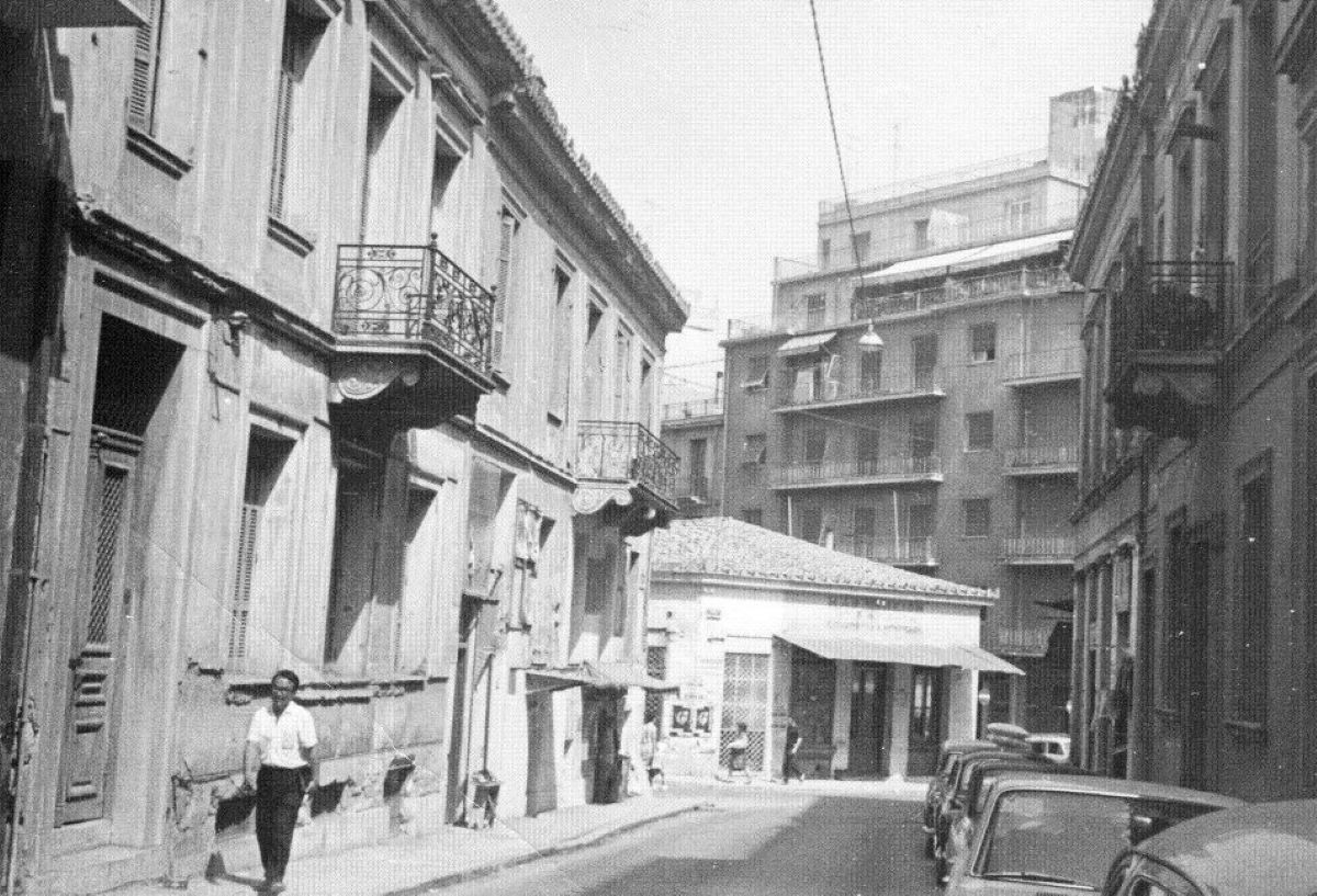 Κουίζ για την παλιά Αθήνα: Αναγνωρίζετε την συνοικία; Έχετε περάσει 100% από εκεί