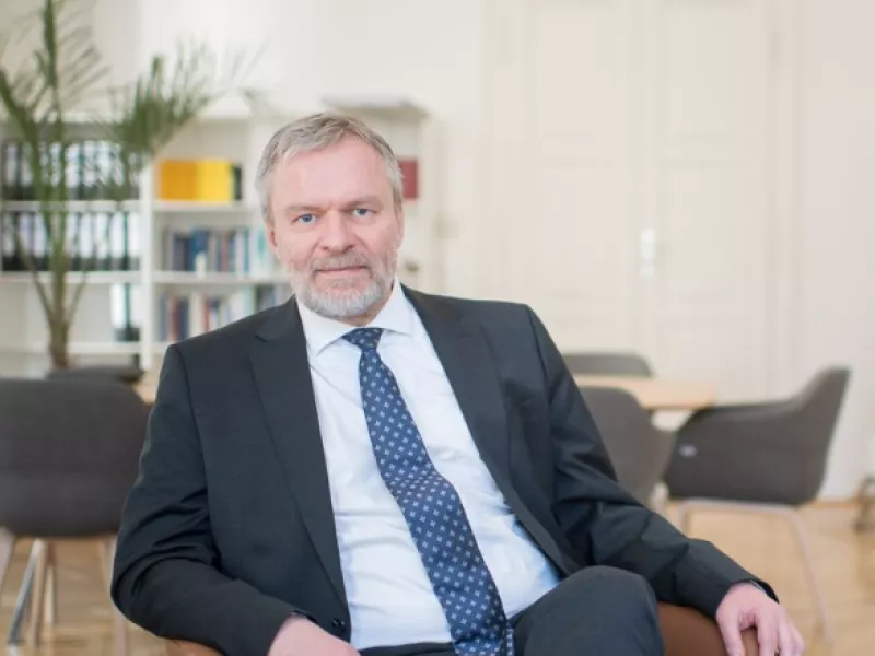 Αυστρία: Παραιτήθηκε ο Αυστριακός πρεσβευτής στην ΕΕ, με αφορμή τις καταγγελίες ότι διατηρούσε ένα ιστολόγιο άσεμνου περιεχομένου