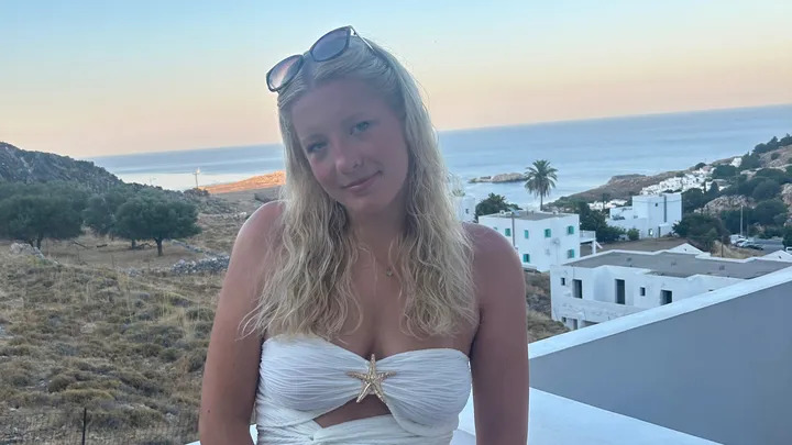 Τραγωδία στη Ρόδο: Τουρίστρια έπεσε από μπαλκόνι