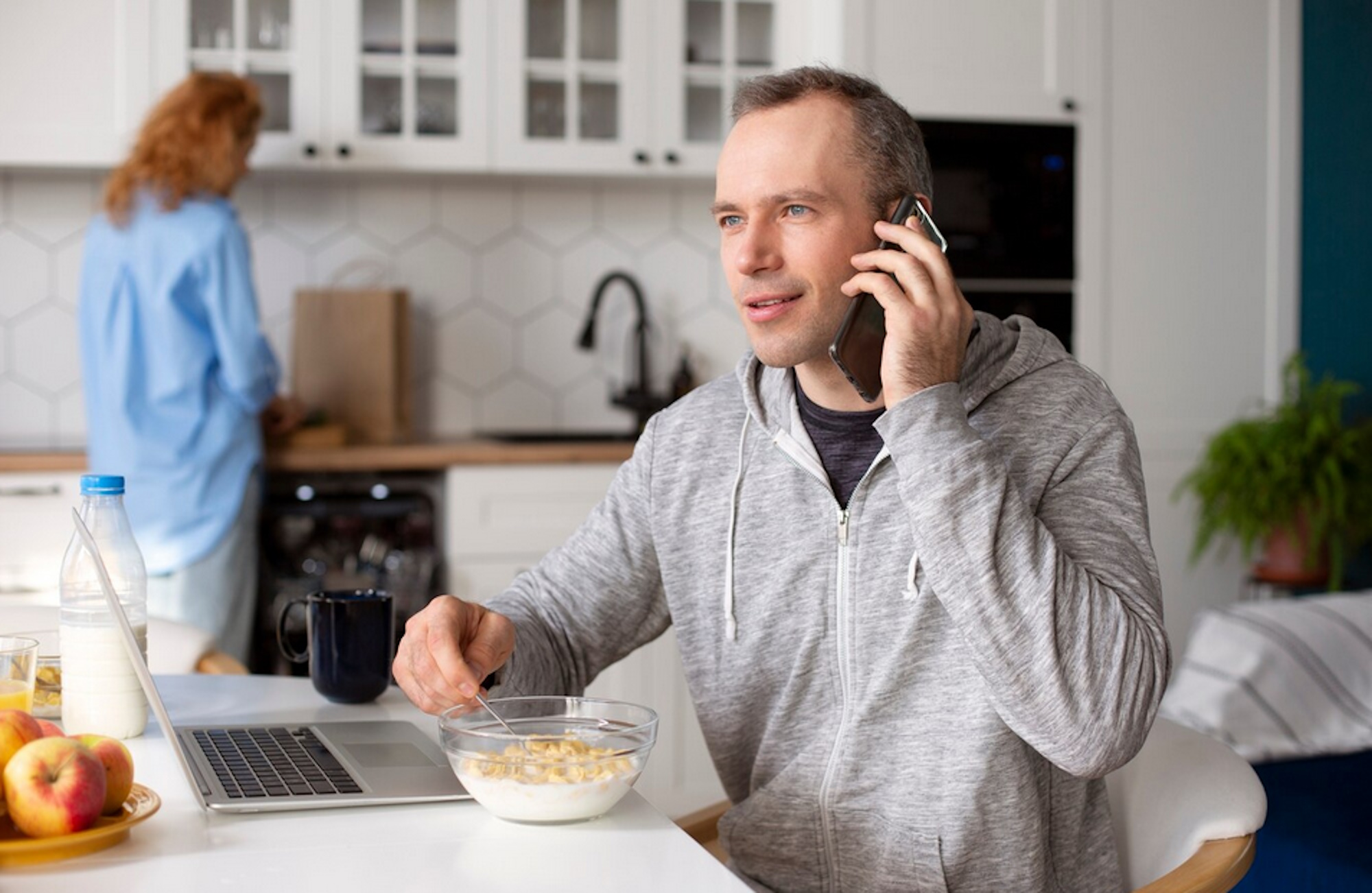 Έντερο: Το Νο1 νόστιμο επιδόρπιο που μπορεί να ενισχύσει την υγεία του και να «μειώσει τη φλεγμονή»