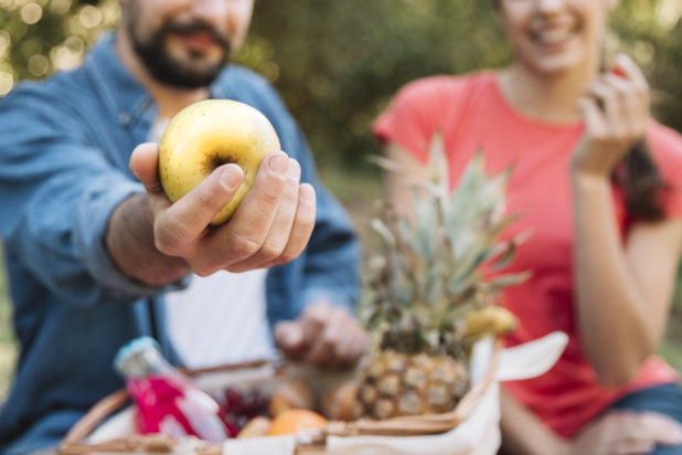 Αρτηριακή πίεση: Το No1 φρούτο μπορεί να τη μειώσει λόγω της υψηλής περιεκτικότητάς του σε ένα «κρίσιμο» θρεπτικό συστατικό