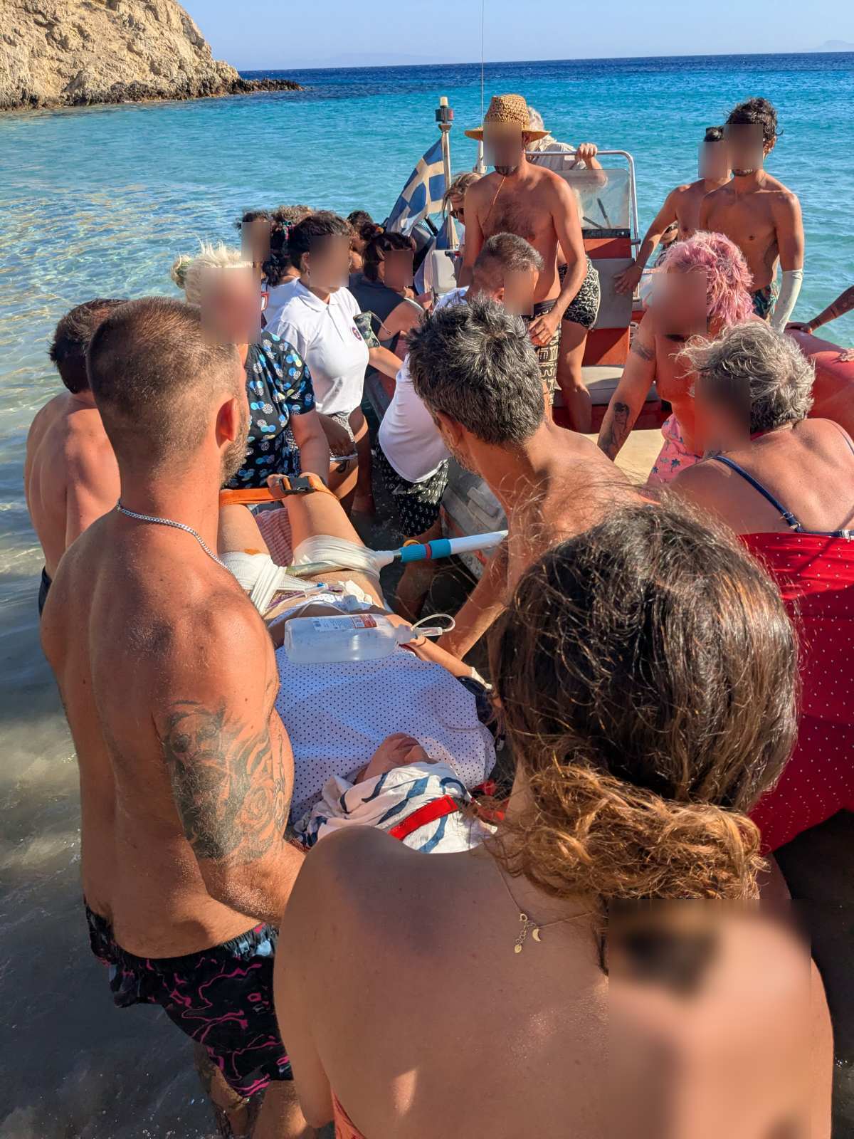 Δονούσα, ατύχημα, Ομπρέλα