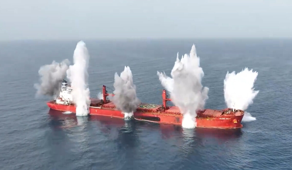 Ερυθρά Θάλασσα: Βίντεο-ντοκουμέντο από την επίθεση των Χούθι στο ελληνόκτητο πλοίο «Magic Seas»