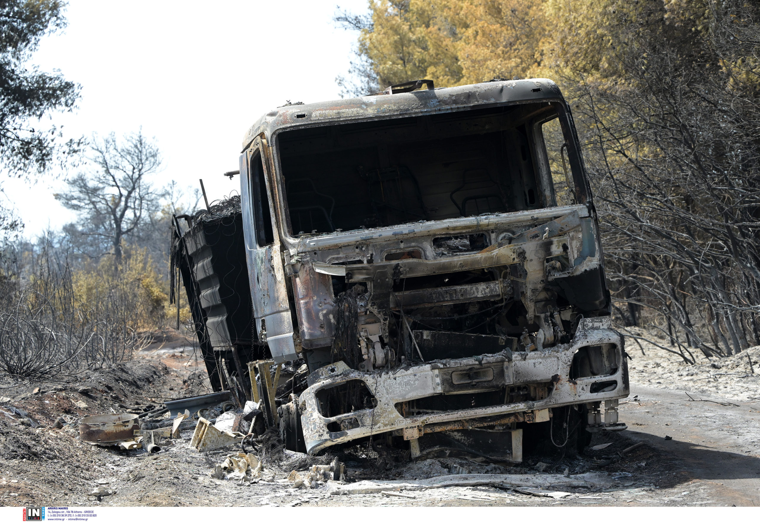 φωτιά, Εύβοια, καμένα πυροσβεστικά οχήματα
