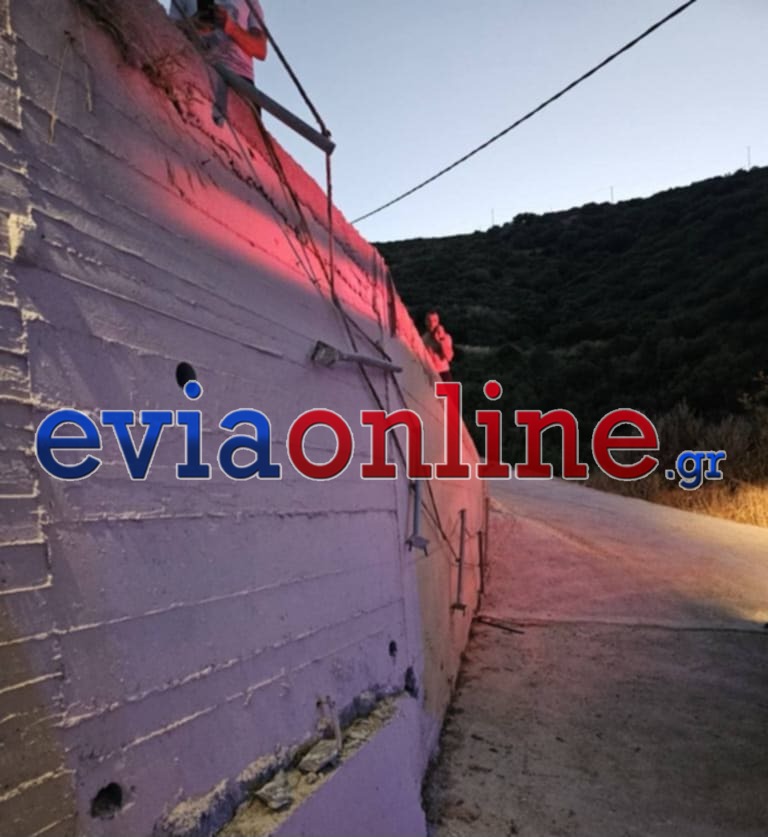 Τροχαίο στην Εύβοια: Αυτοκίνητο ανετράπη και κατέληξε σε βράχια – Τραυματίστηκε η οδηγός – ΦΩΤΟ