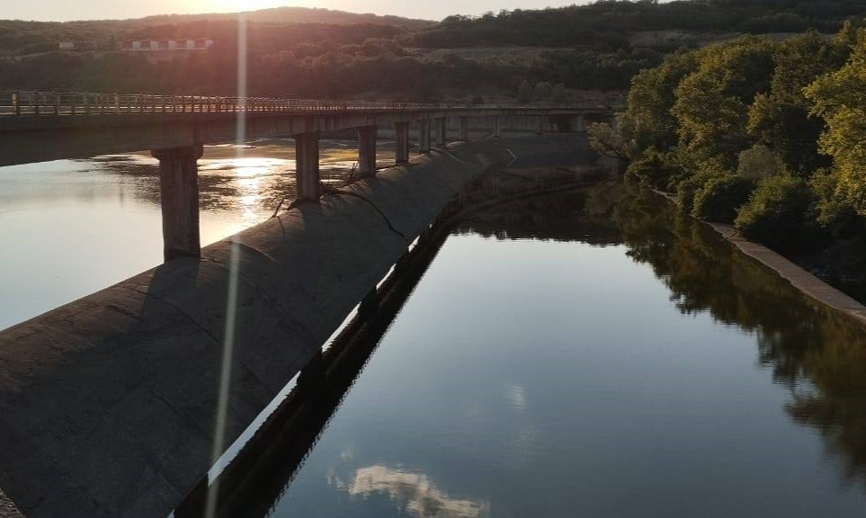 Το χρονικό μίας υδάτινης κρίσης στον βόρειο Έβρο: Πώς οι αγρότες έφτασαν στο χείλος της καταστροφής – Τι συμβαίνει με την ελληνοβουλγαρική συμφωνία και τις υποδομές