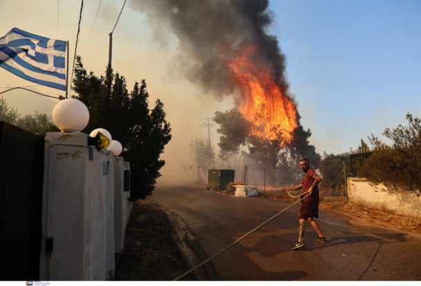 Φωτιά, Κρυονέρι, Δροσοπηγή