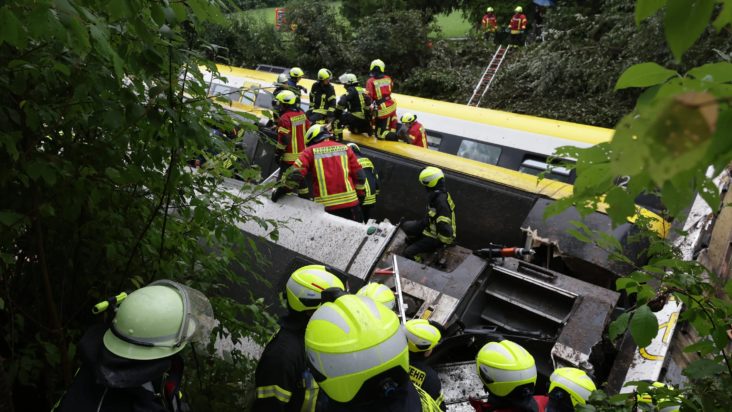 Γερμανίας, Εκτροχιασμός τρένου