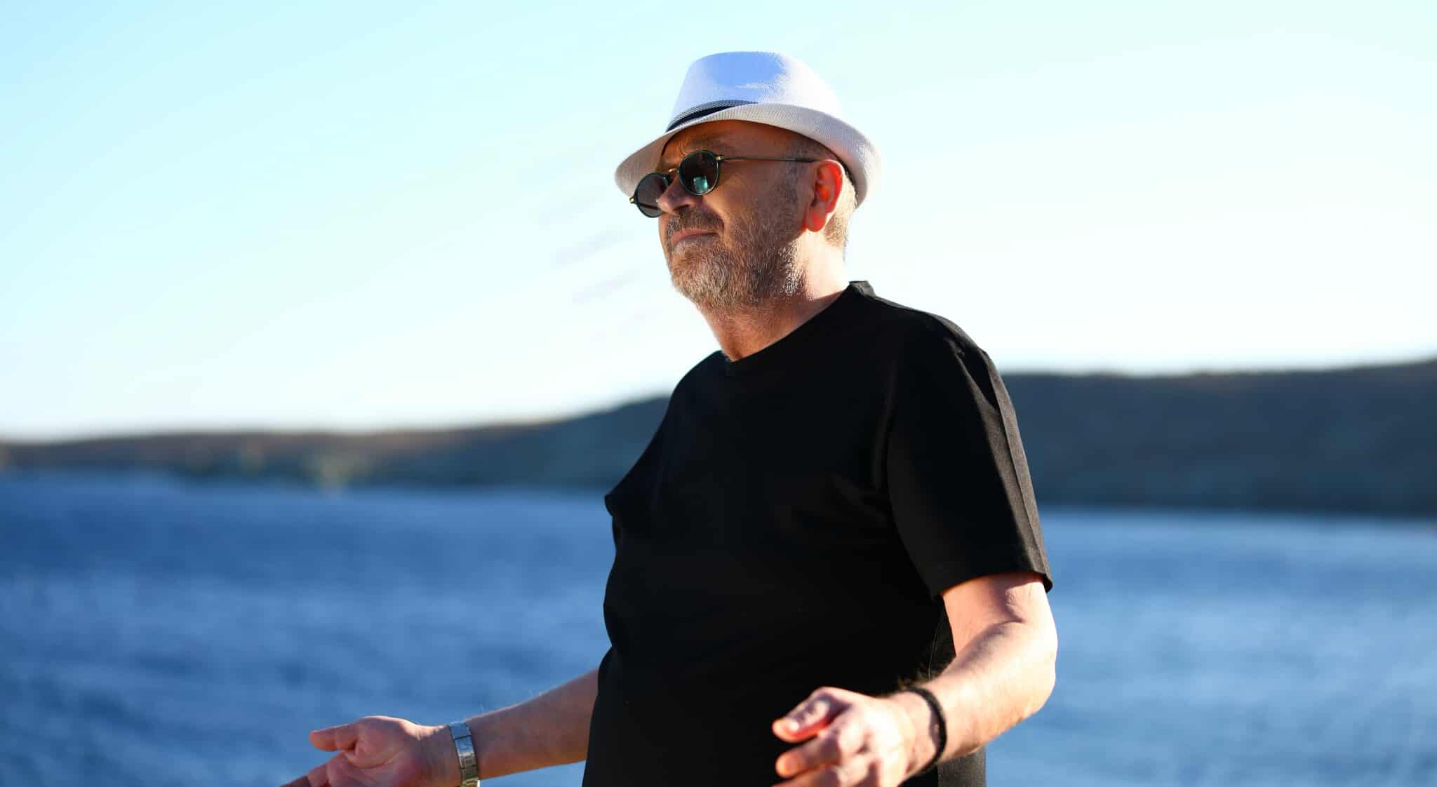 Σταμάτης Γονίδης: Πηγαίνει… την κόρη του στην εκκλησία με όλη την Κύθνο στο πλευρό του