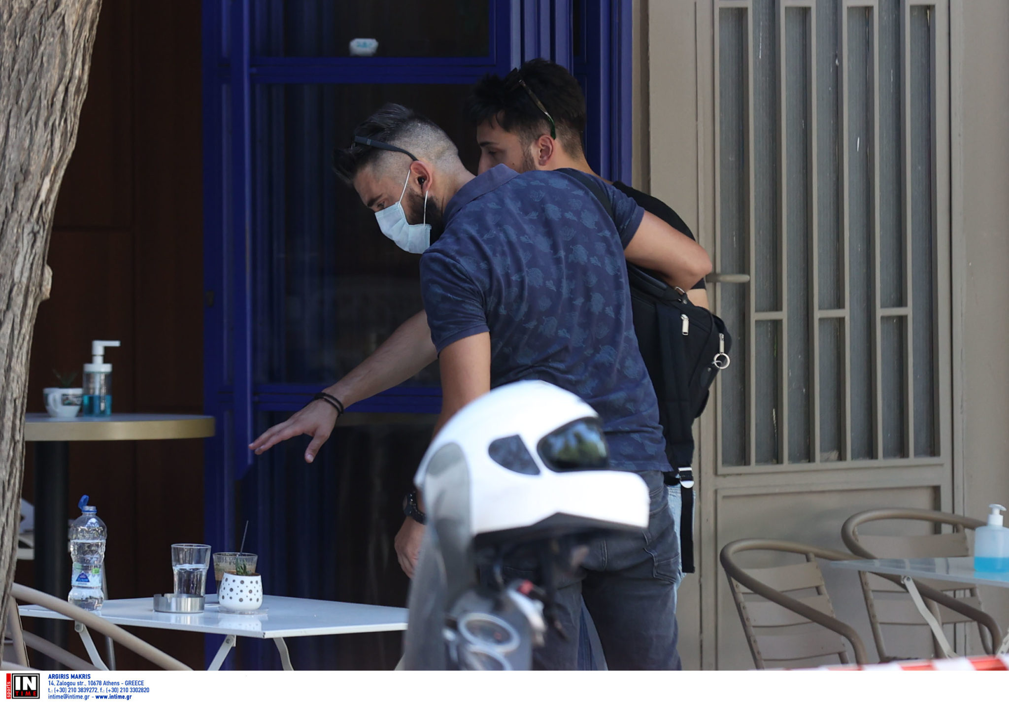 πυροβολισμοί καφετέρια Κολωνό