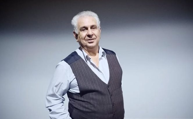 Κώστας Καζάκας