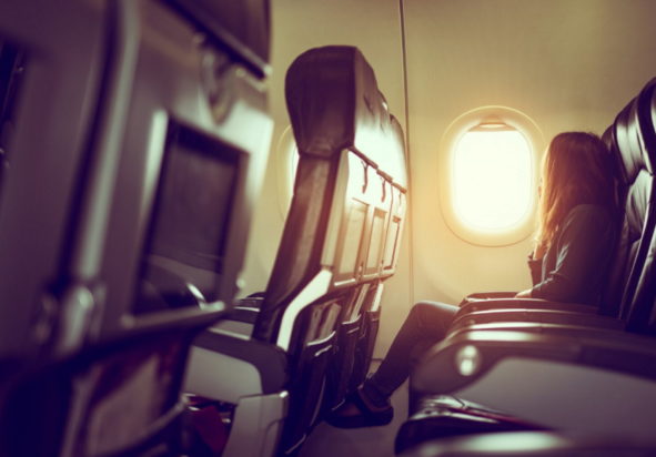 Αεροπλάνο: Το Νο1 σημείο που «καθαρίζεται σπάνια» και δεν πρέπει να αγγίζετε, σύμφωνα με ειδικούς - Δεν είναι στο μπάνιο