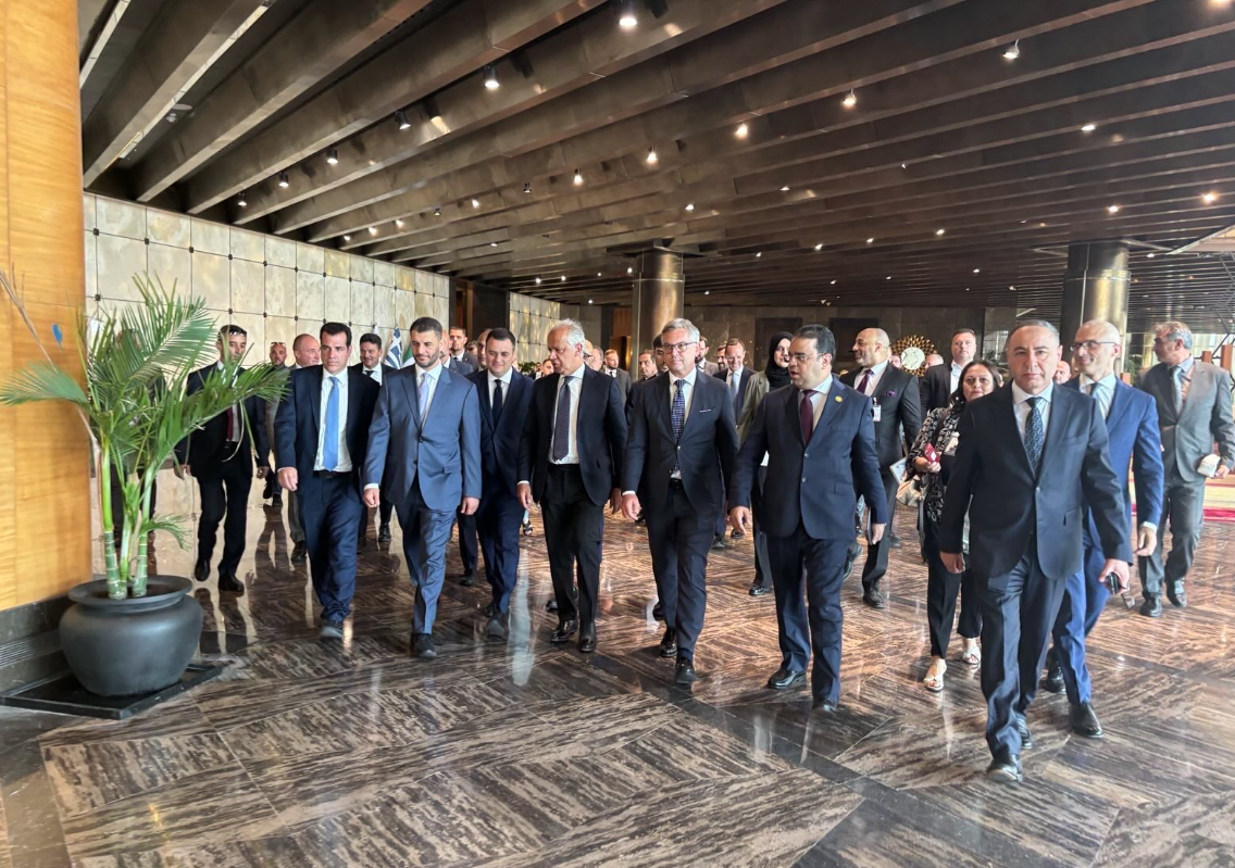 Κομισιόν για Χαφτάρ: Ζήτημα πρωτοκόλλου δεν επέτρεψε την διεξαγωγή των προγραμματισμένων συναντήσεων στη Βεγγάζη