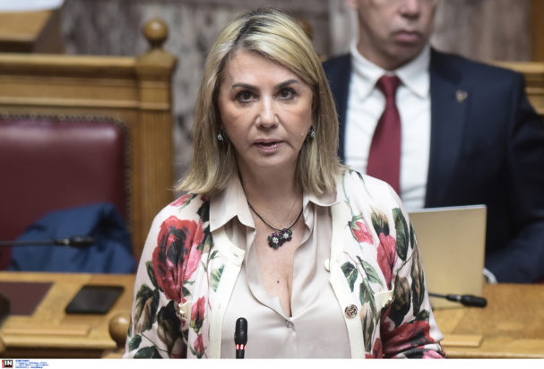 Ζέττα Μακρή