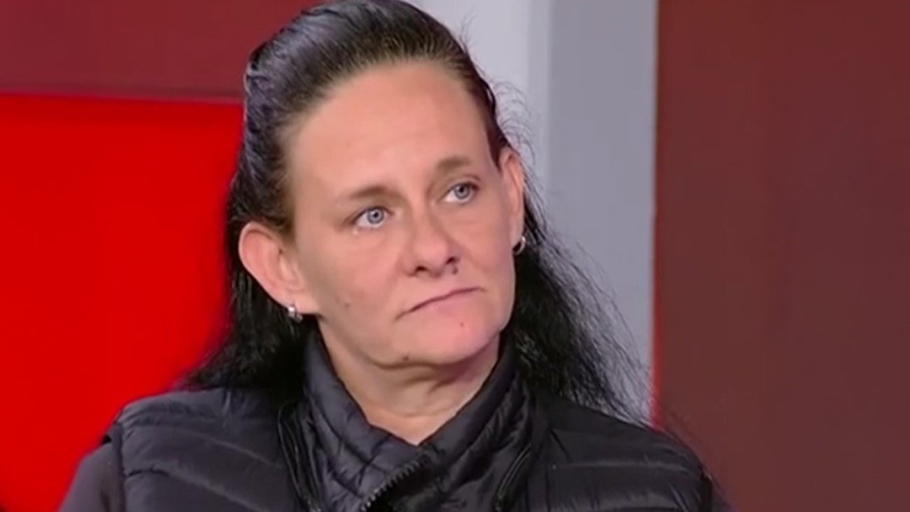 Ειρήνη Μουρτζούκου: «Έχει μεγάλες άκρες, υπάρχουν μεγάλα κεφάλια από πίσω – Μην την δούμε έξω την άλλη εβδομάδα» – Τι λέει η μητέρα της μετά την σύλληψή της