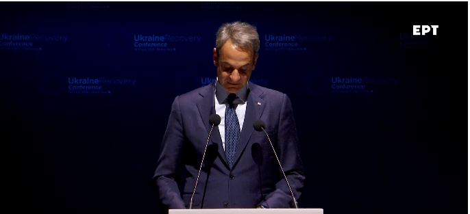 ΑΠΕΥΘΕΙΑΣ – Η ομιλία του Κυριάκου Μητσοτάκη στη Διάσκεψη για την Ανασυγκρότηση της Ουκρανίας