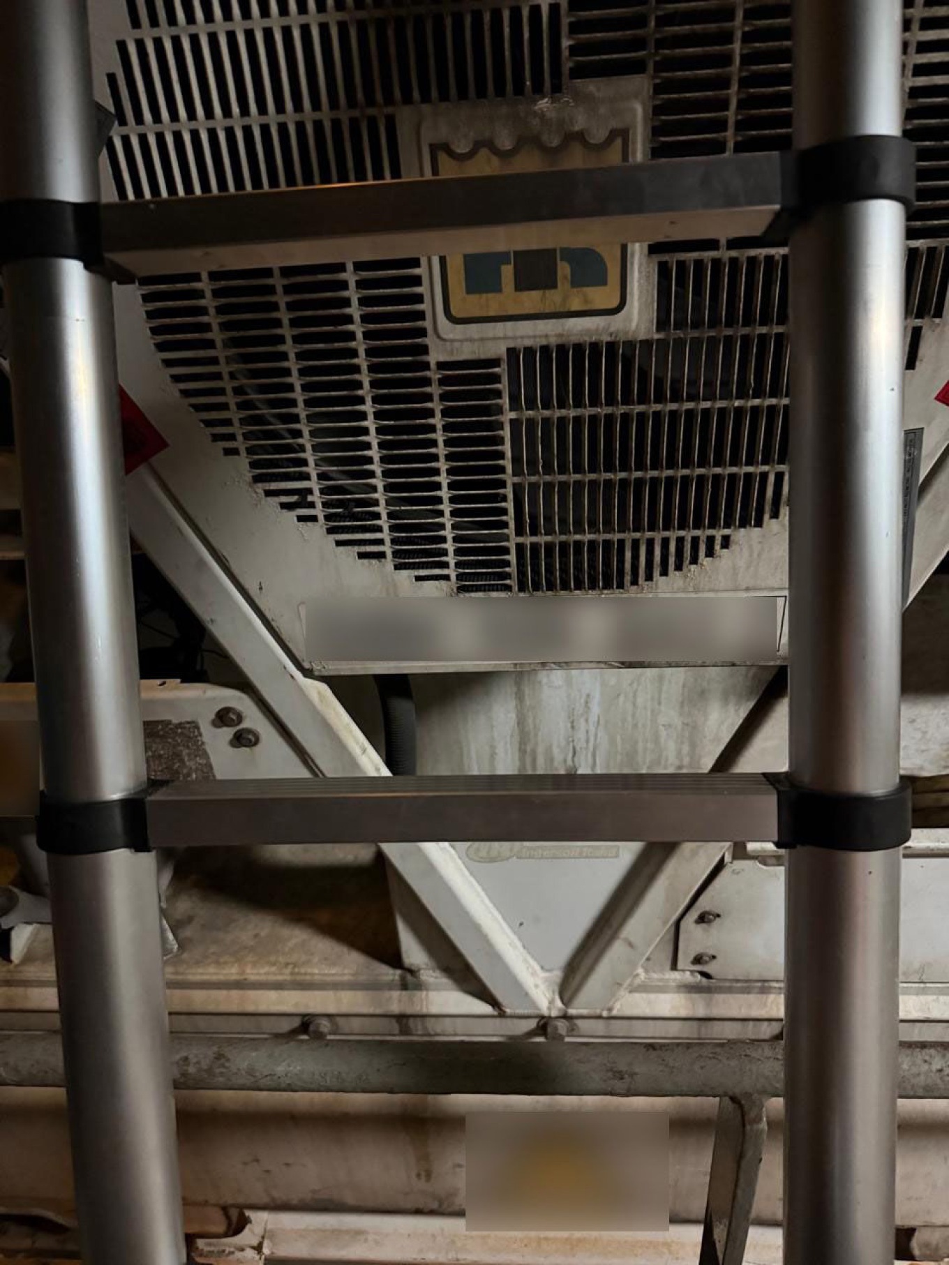 Αστυνομική επιχείρηση, Πειραιάς, Λιμάνι